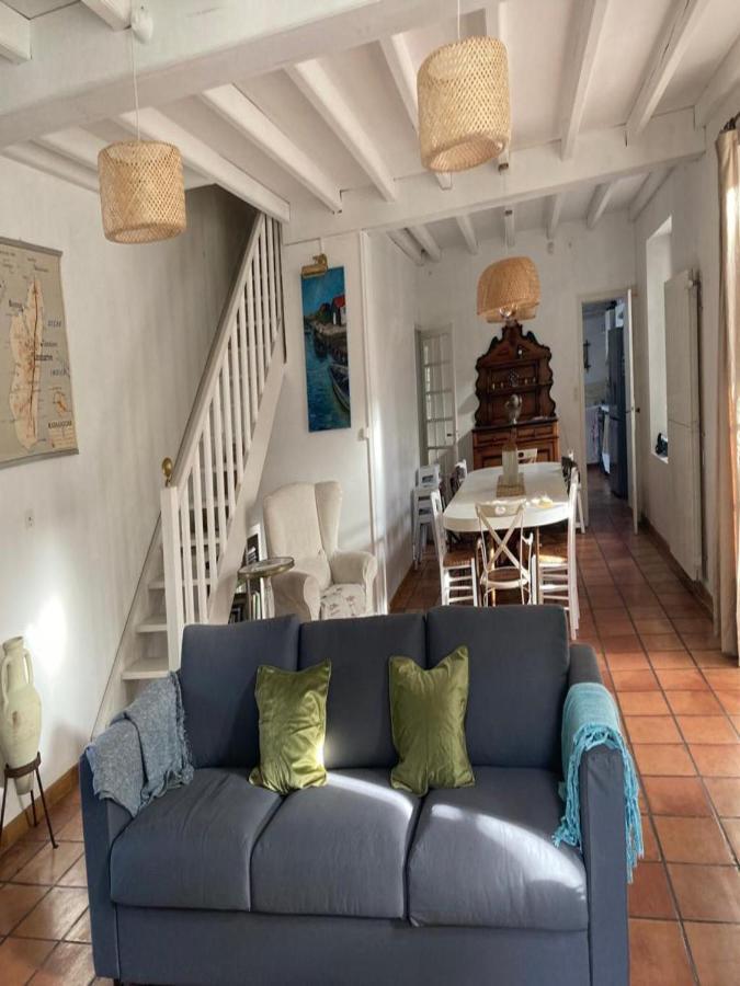 Le Chai Maison De Charme Pour Tribu Joyeuse Le Chateau-d'Oleron Luaran gambar