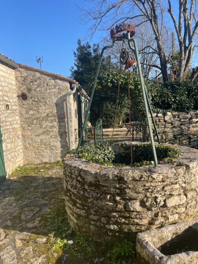 Le Chai Maison De Charme Pour Tribu Joyeuse Le Chateau-d'Oleron Luaran gambar